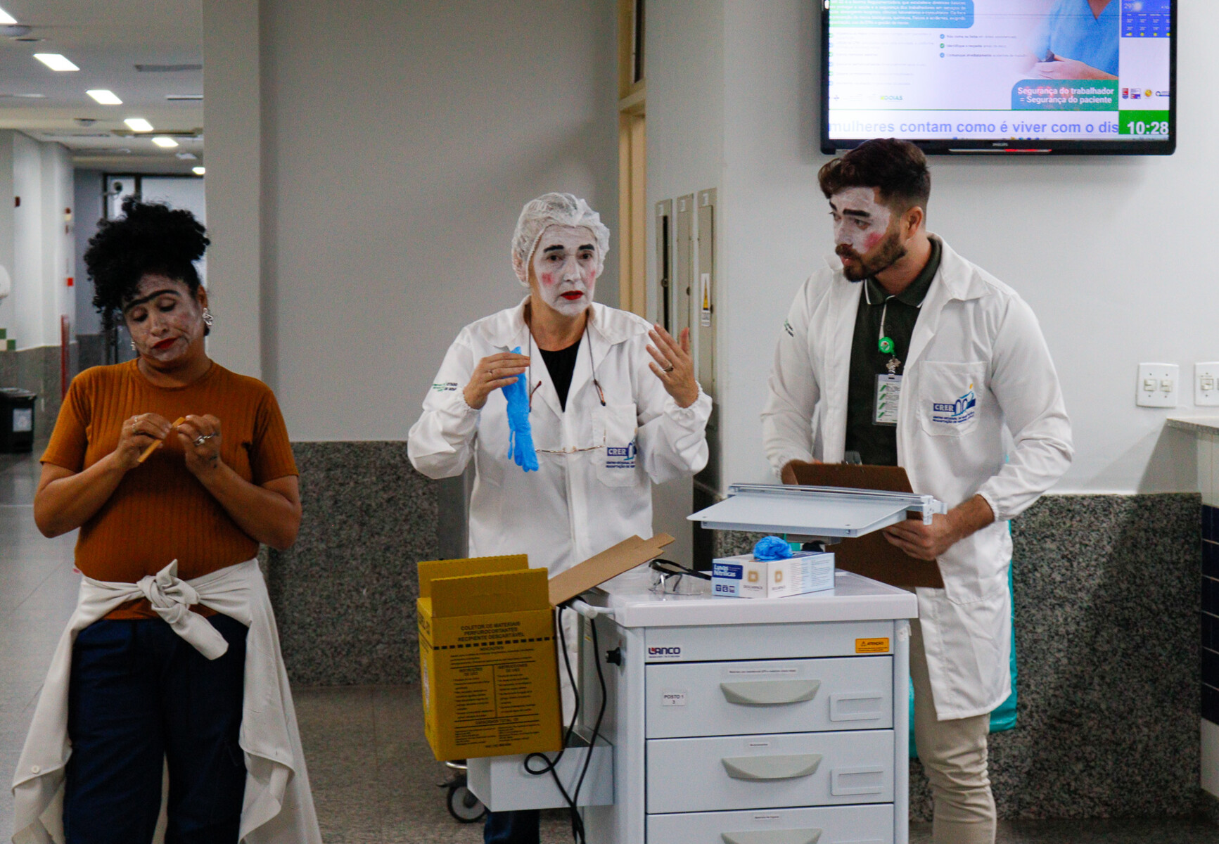 A iniciativa percorreu todas as áreas assistenciais do hospital.jpg